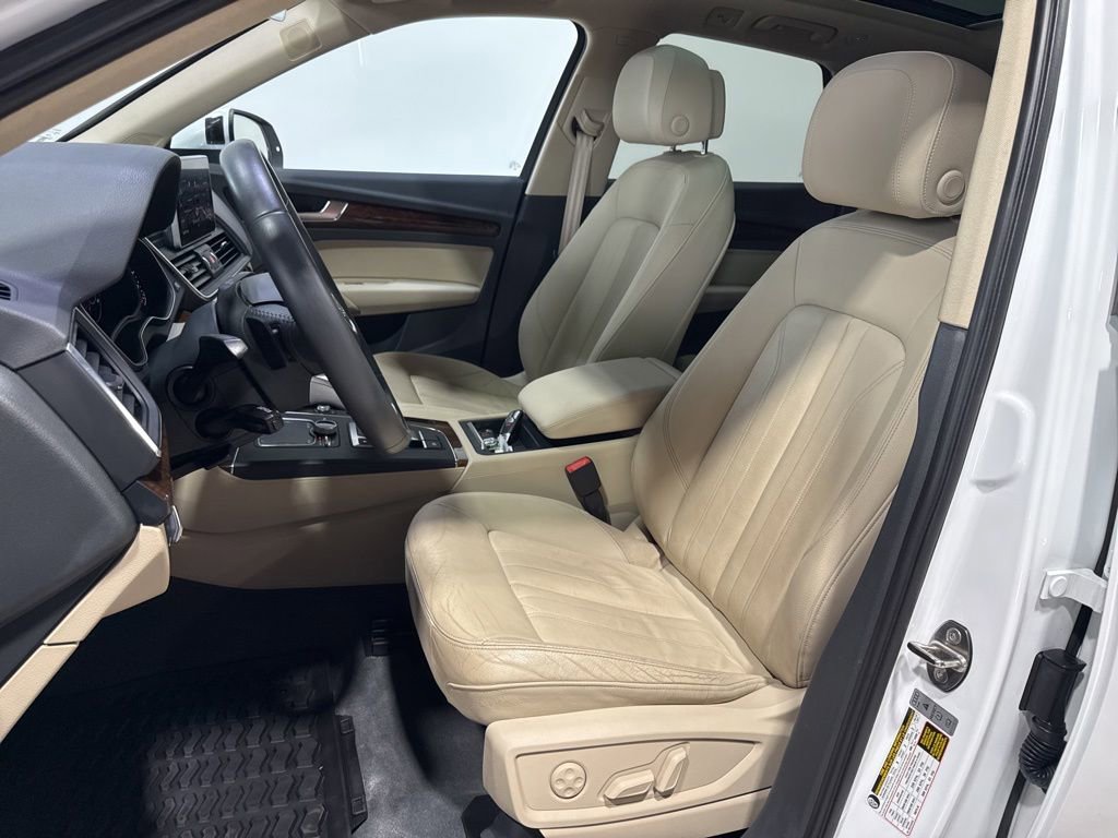 Used 2018 Audi Q5 2.0T Premium Plus AWD/4WD image 24