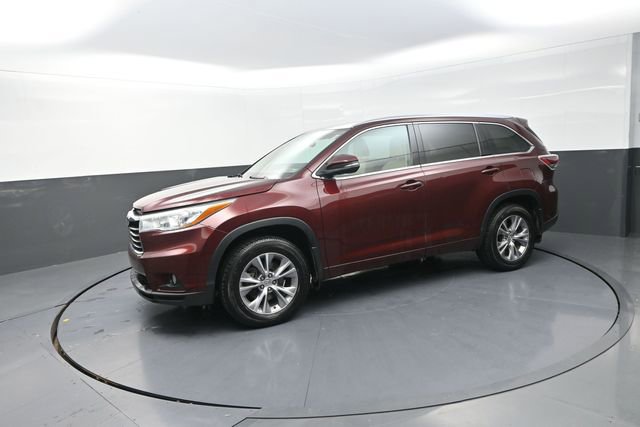 Used 2015 Toyota Highlander XLE image 37