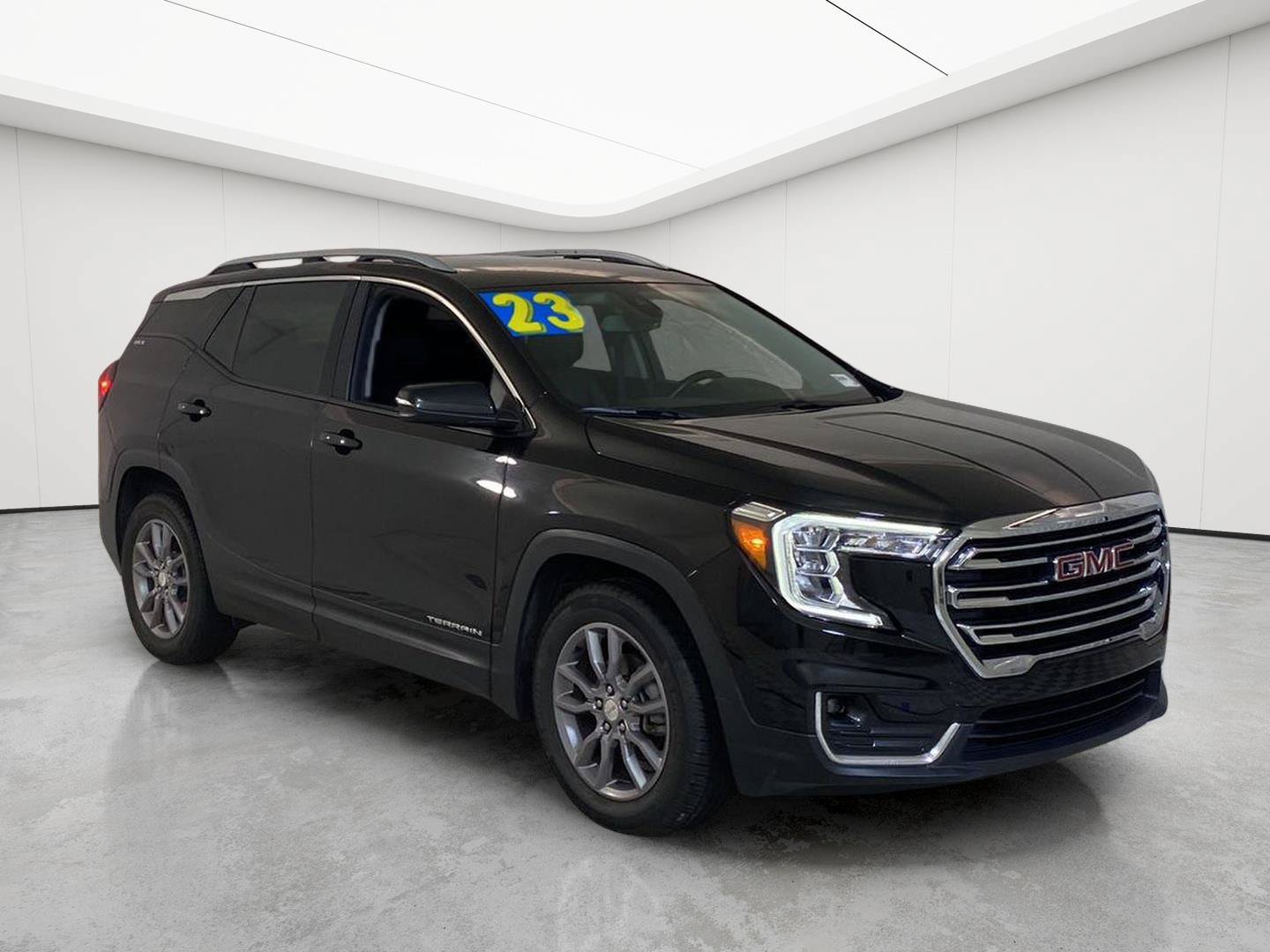 Certified 2023 GMC Terrain SLT w/ LPO, Floor Liner Package FWD image 20