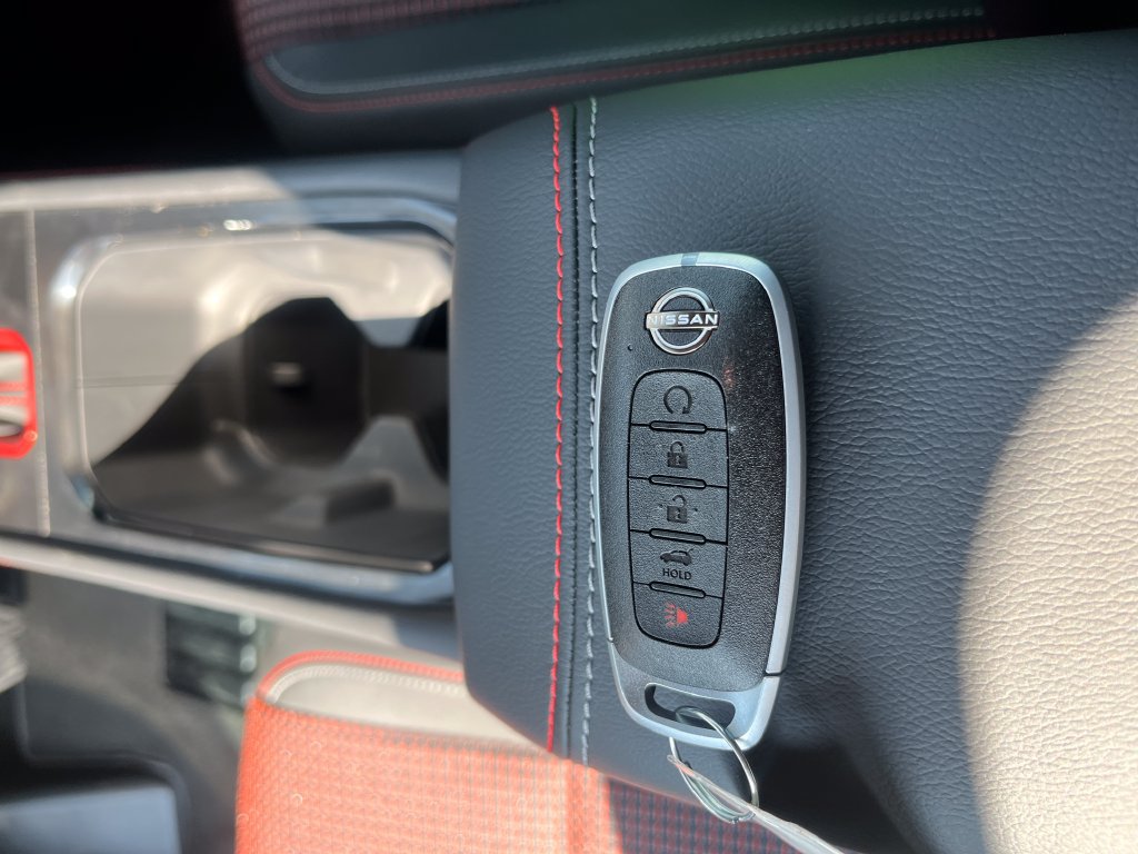 New 2027 Nissan Kicks SR w/ SR Premium Package FWD image 31