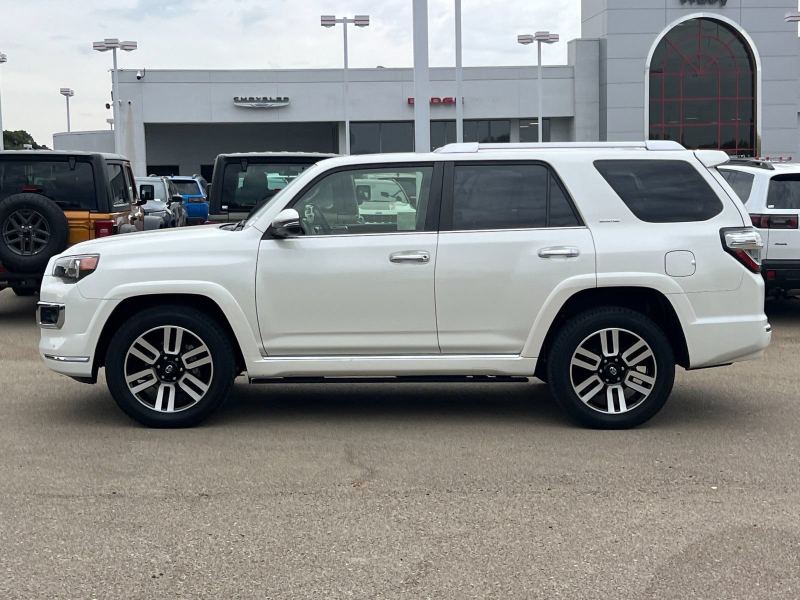 Used 2023 Toyota 4Runner Limited RWD image 7