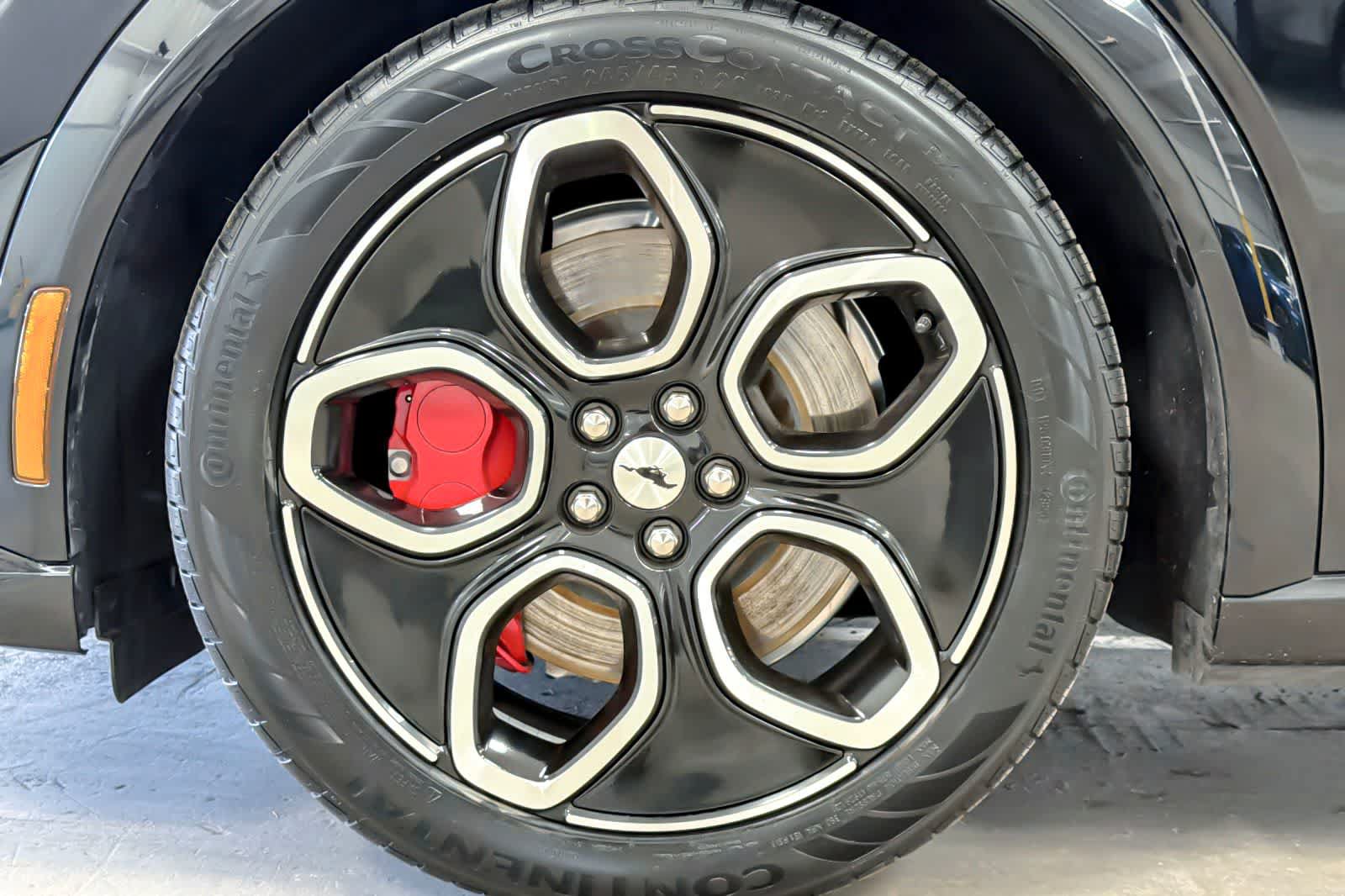 Used 2021 Ford Mustang Mach-E GT AWD/4WD image 27