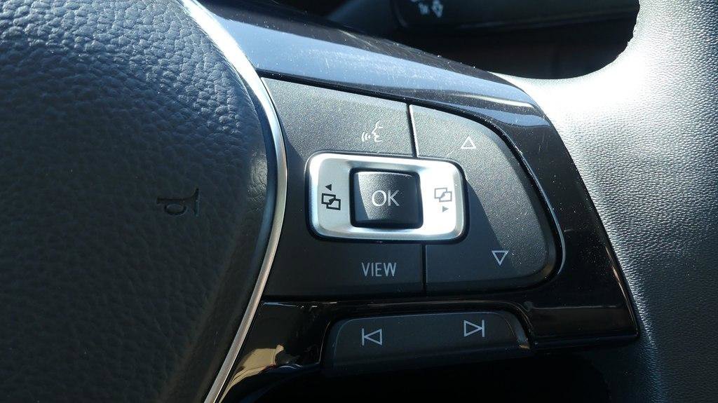 Used 2020 Volkswagen Jetta SEL image 16