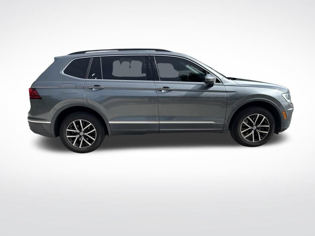 Used 2021 Volkswagen Tiguan SE FWD image 4