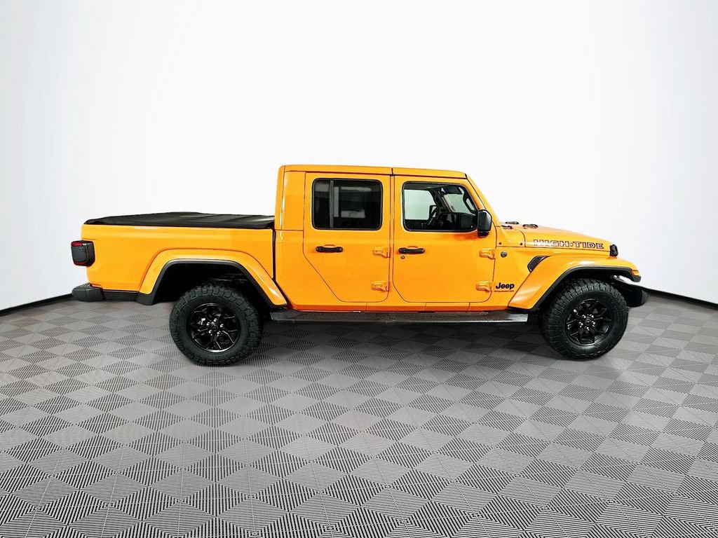 Certified 2025 Jeep Gladiator Sport AWD/4WD image 14
