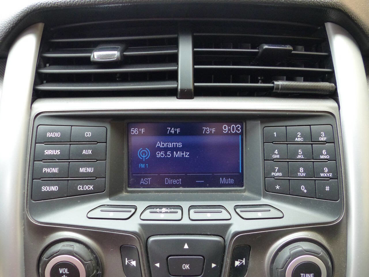 Used 2014 Ford Edge SEL image 31
