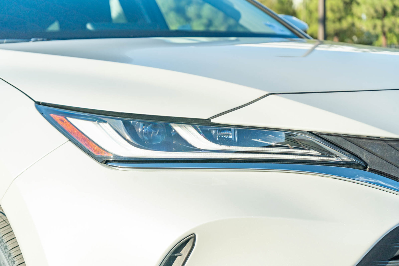 Certified 2024 Toyota Venza LE AWD/4WD image 13