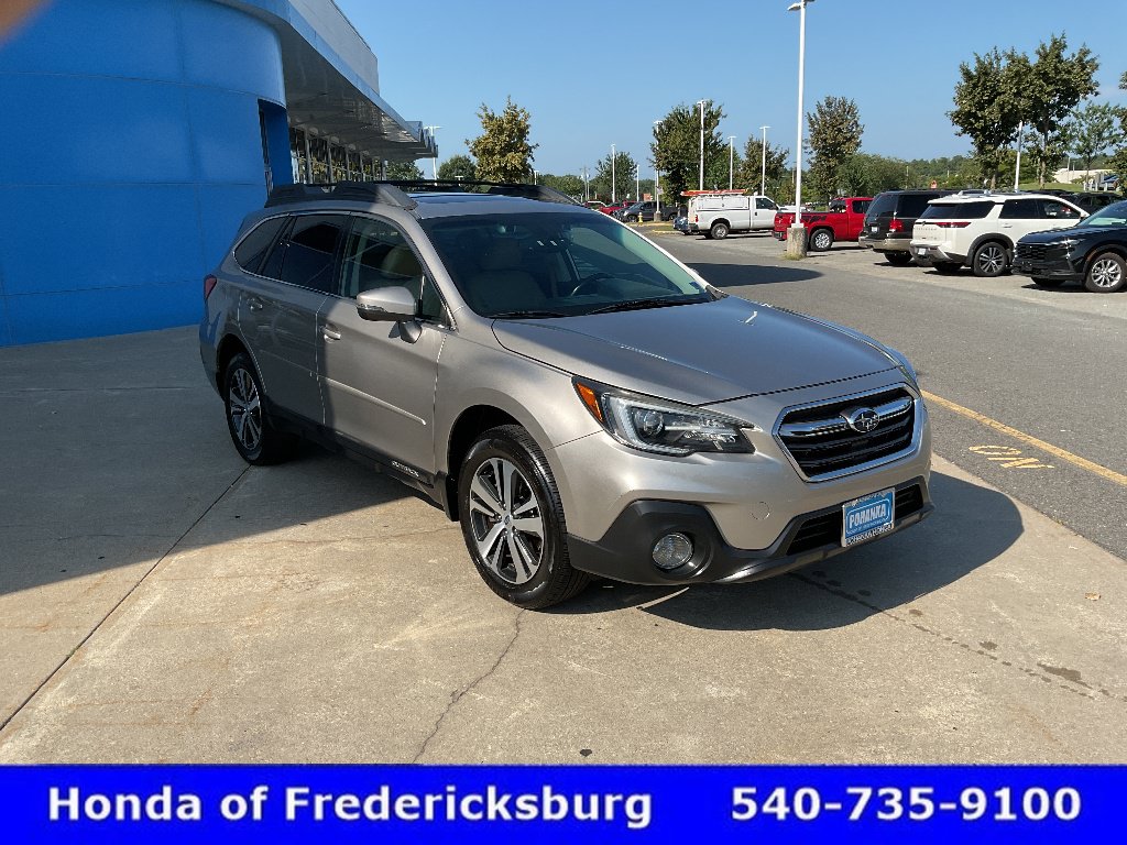 Used 2018 Subaru Outback 3.6R Limited AWD/4WD image 8