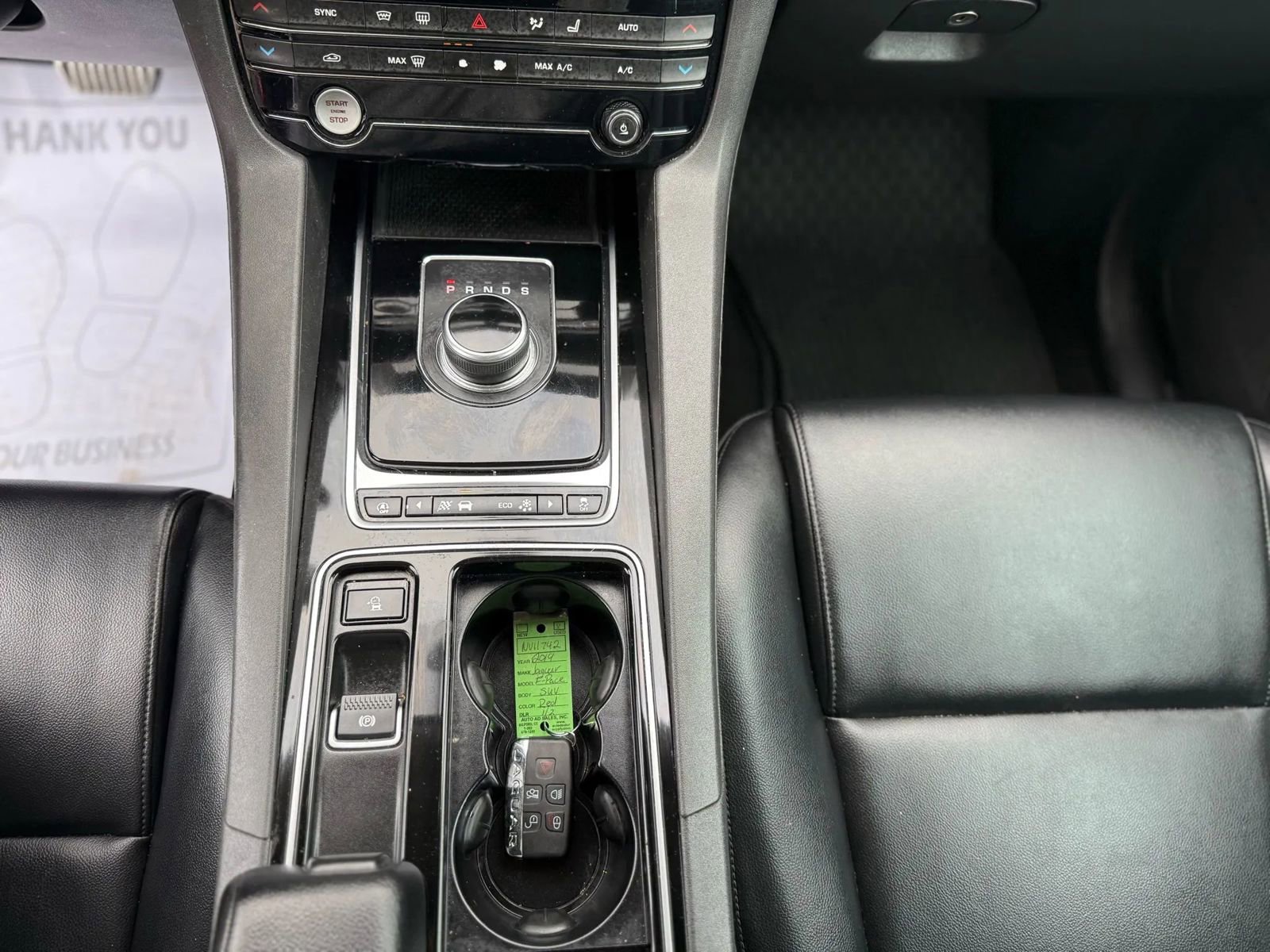 Used 2019 Jaguar F-PACE Premium image 33