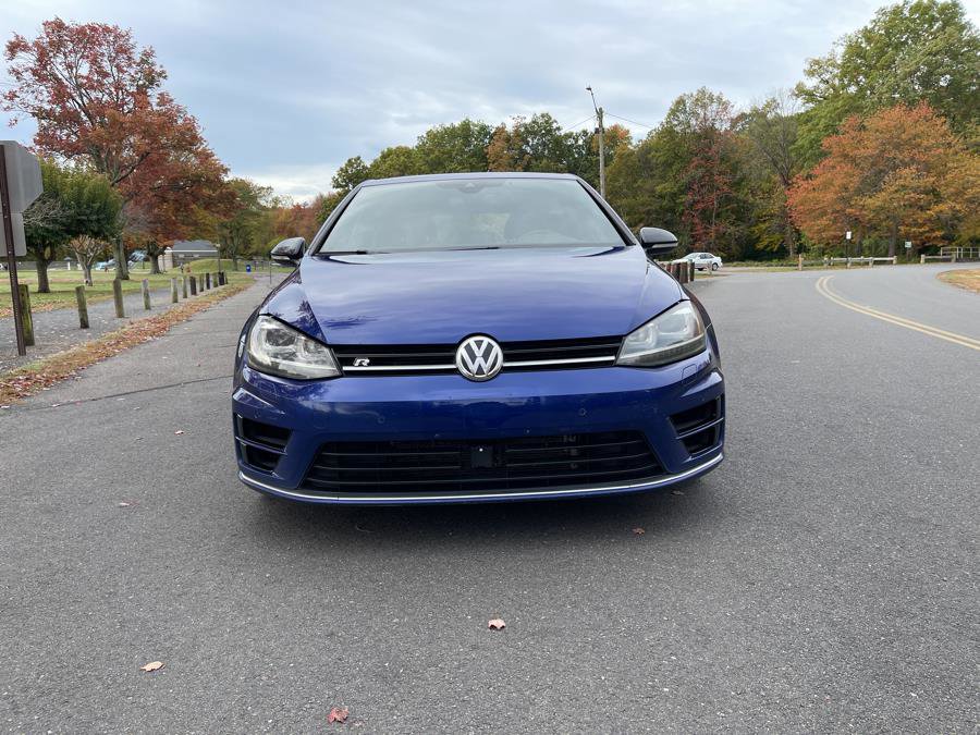 Used 2017 Volkswagen Golf 4-Door image 34