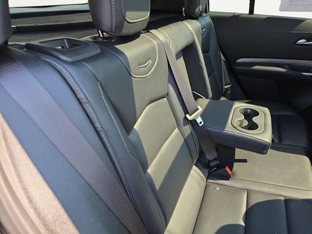 Used 2024 Cadillac XT4 Premium Luxury AWD/4WD image 23