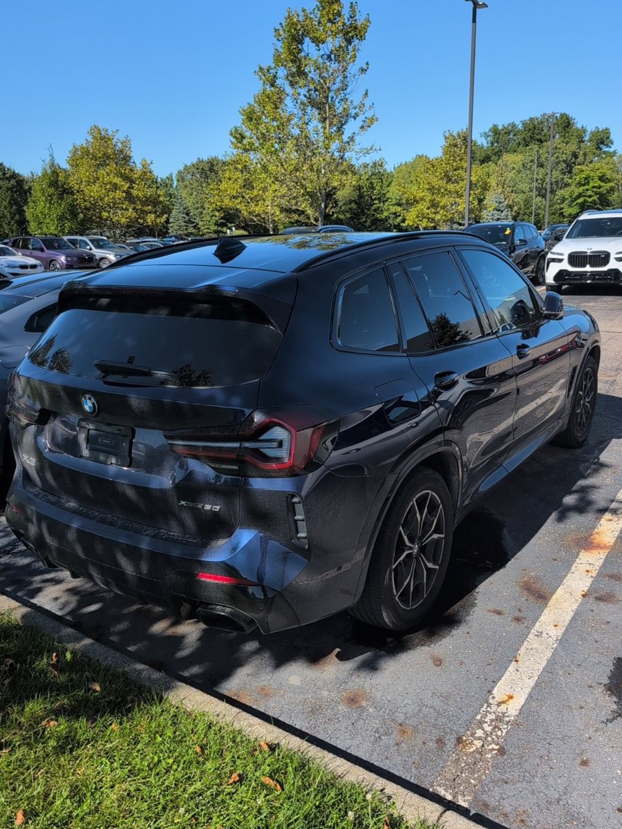 Used 2024 BMW X3 xDrive30i w/ Premium Package AWD/4WD image 4