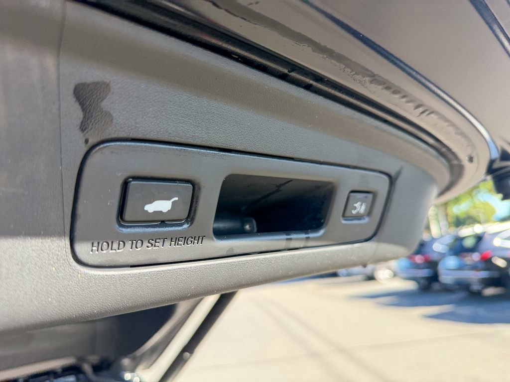 Certified 2025 Acura ADX FWD image 27