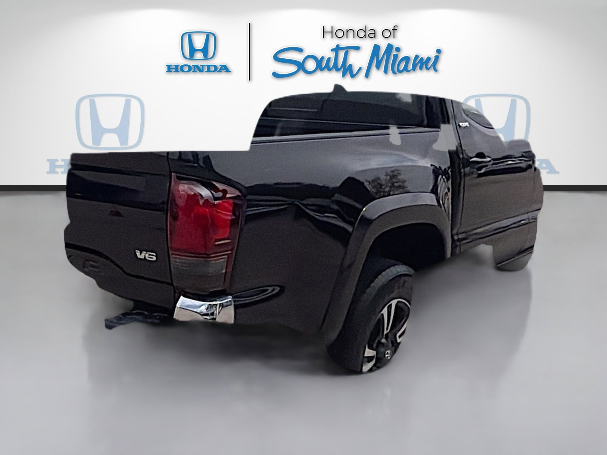 Used 2020 Toyota Tacoma SR5 image 7