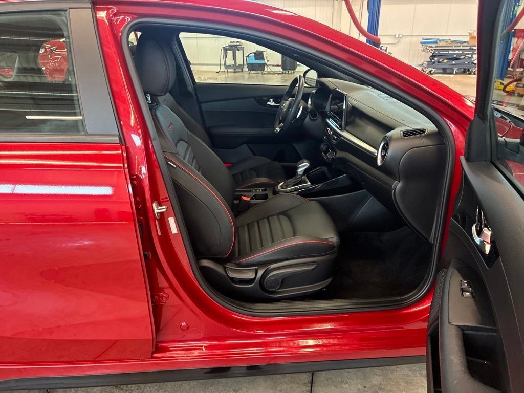Certified 2023 Kia Forte GT w/ GT2 Package FWD image 27