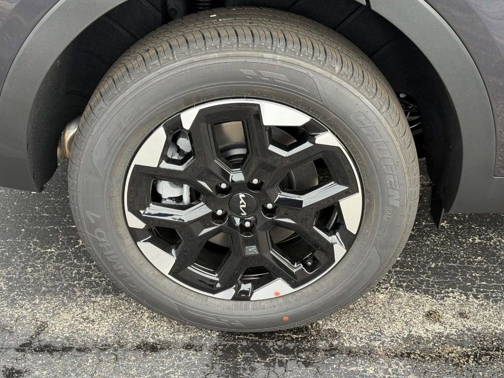 New 2026 Kia Sorento S image 4