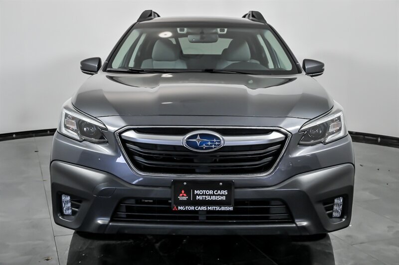 Used 2020 Subaru Outback Premium AWD/4WD image 4