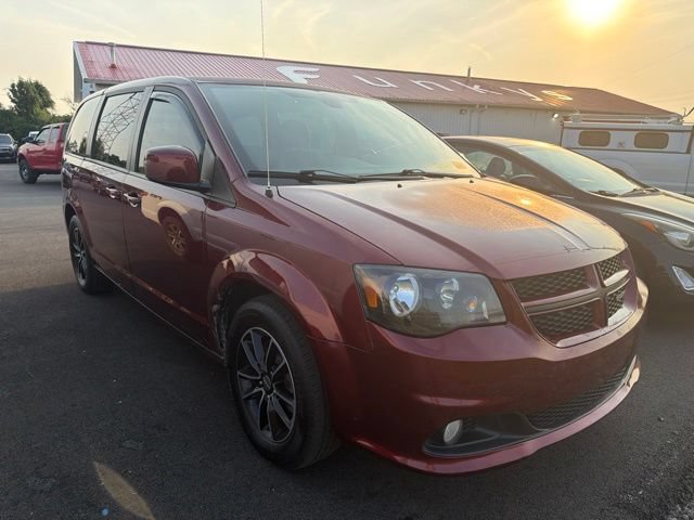 Used 2019 Dodge Grand Caravan GT FWD image 3