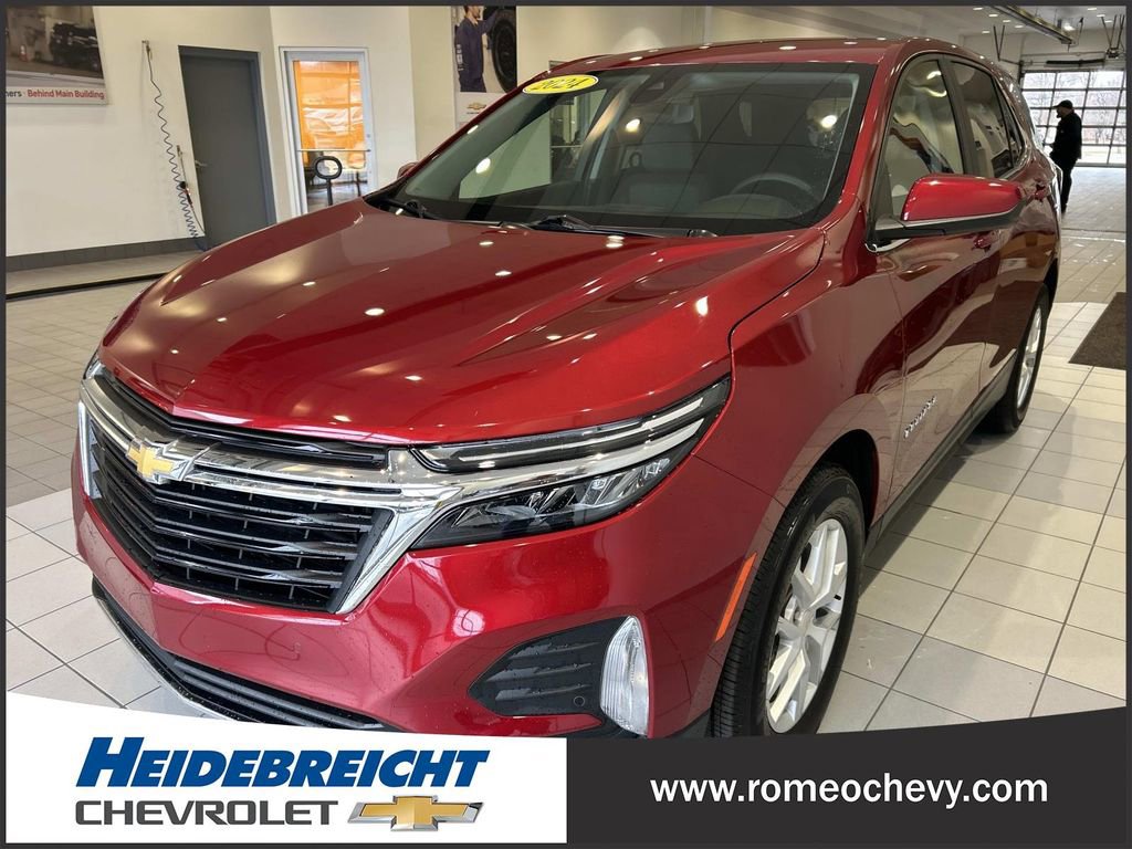 Certified 2024 Chevrolet Equinox LT w/ LPO, Floor Liner Package image 6