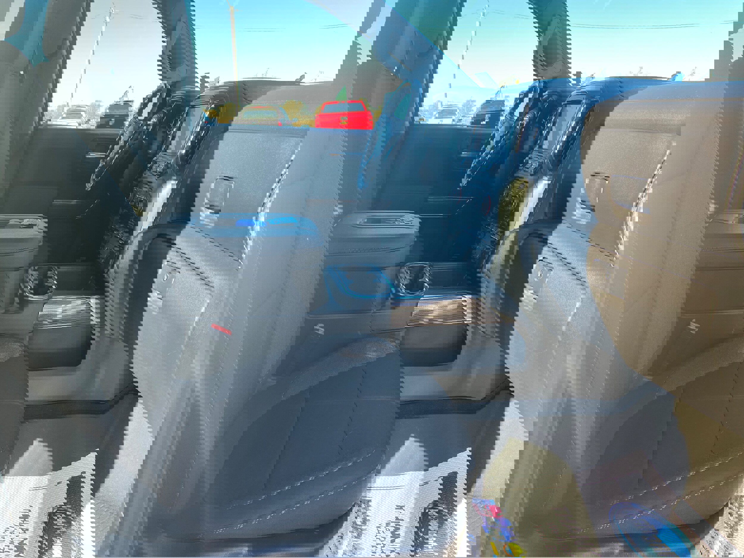 Used 2021 Chevrolet Silverado 1500 LT Trail Boss w/ Convenience Package II image 15