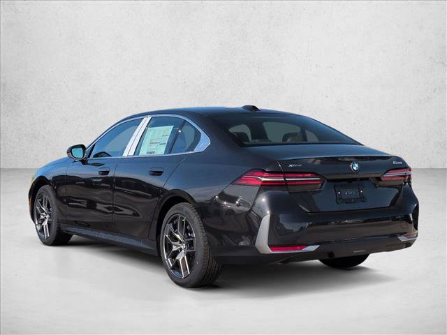 New 2026 BMW 530i xDrive w/ Premium Package AWD/4WD image 9