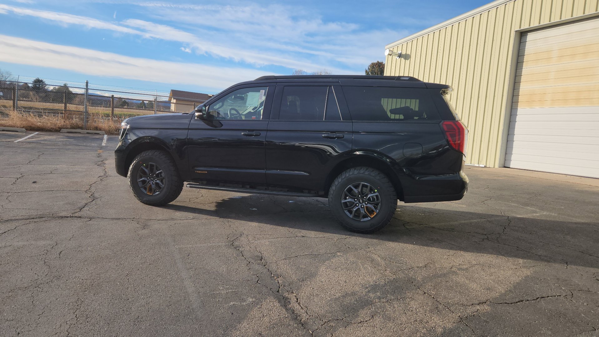 New 2025 Ford Expedition Tremor image 6