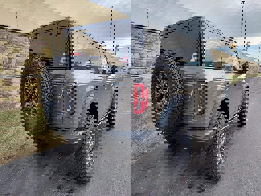 New 2025 Ford Bronco Badlands image 12