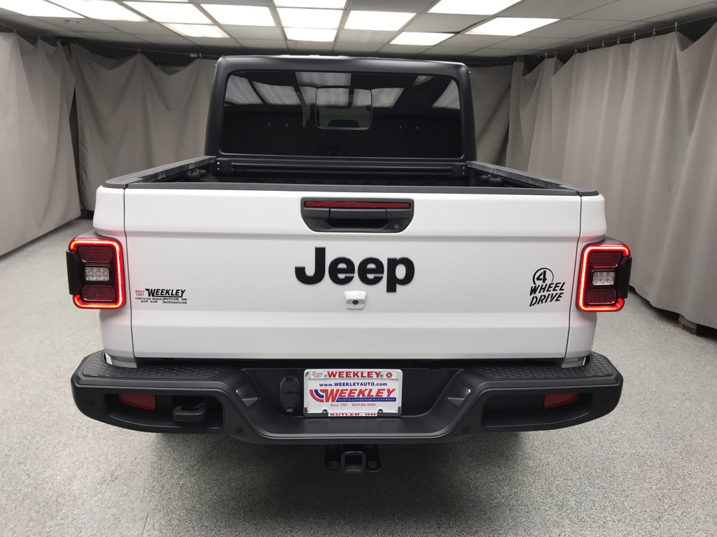 Used 2021 Jeep Gladiator Willys image 3