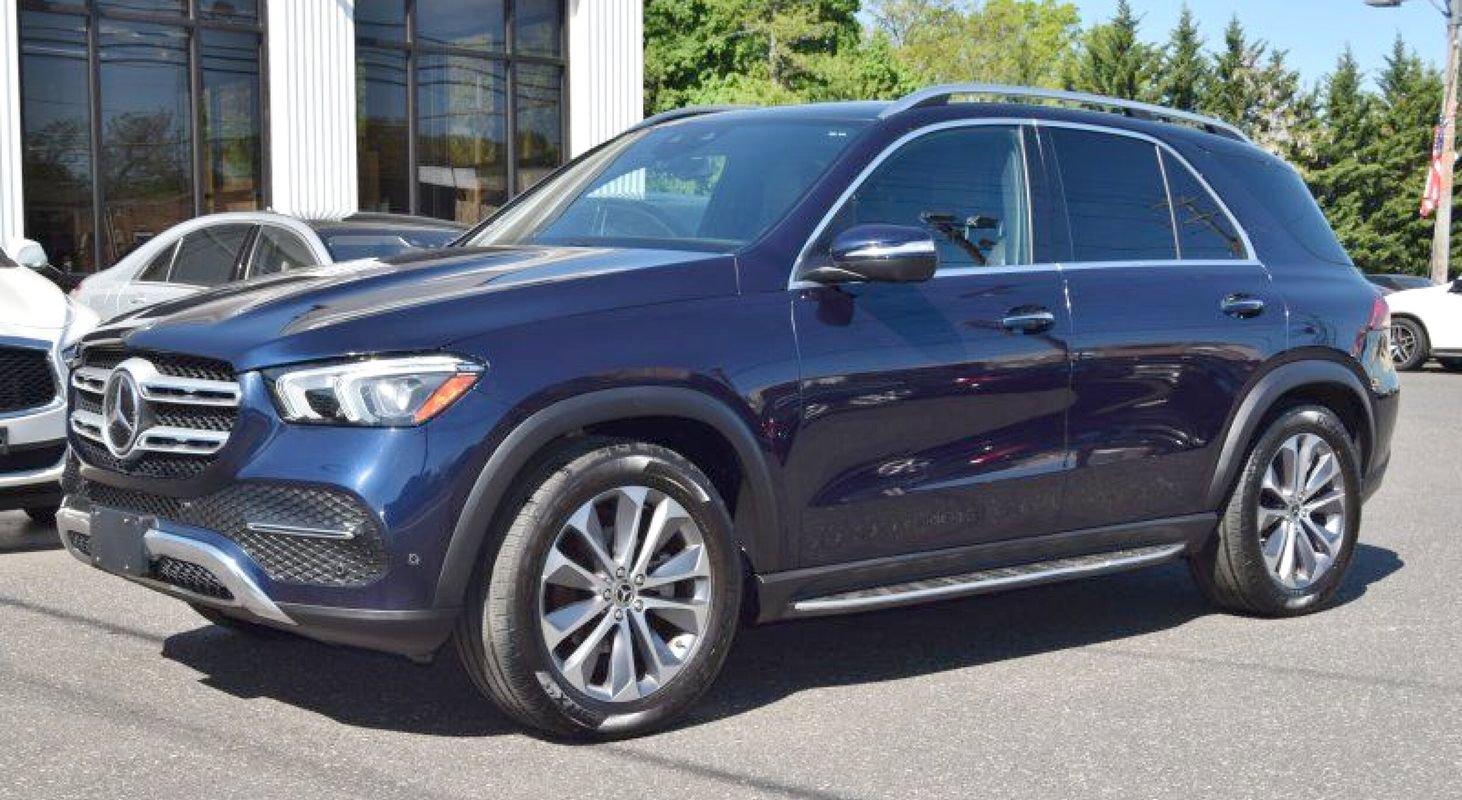 Used 2021 Mercedes-Benz GLE 350 4MATIC image 2