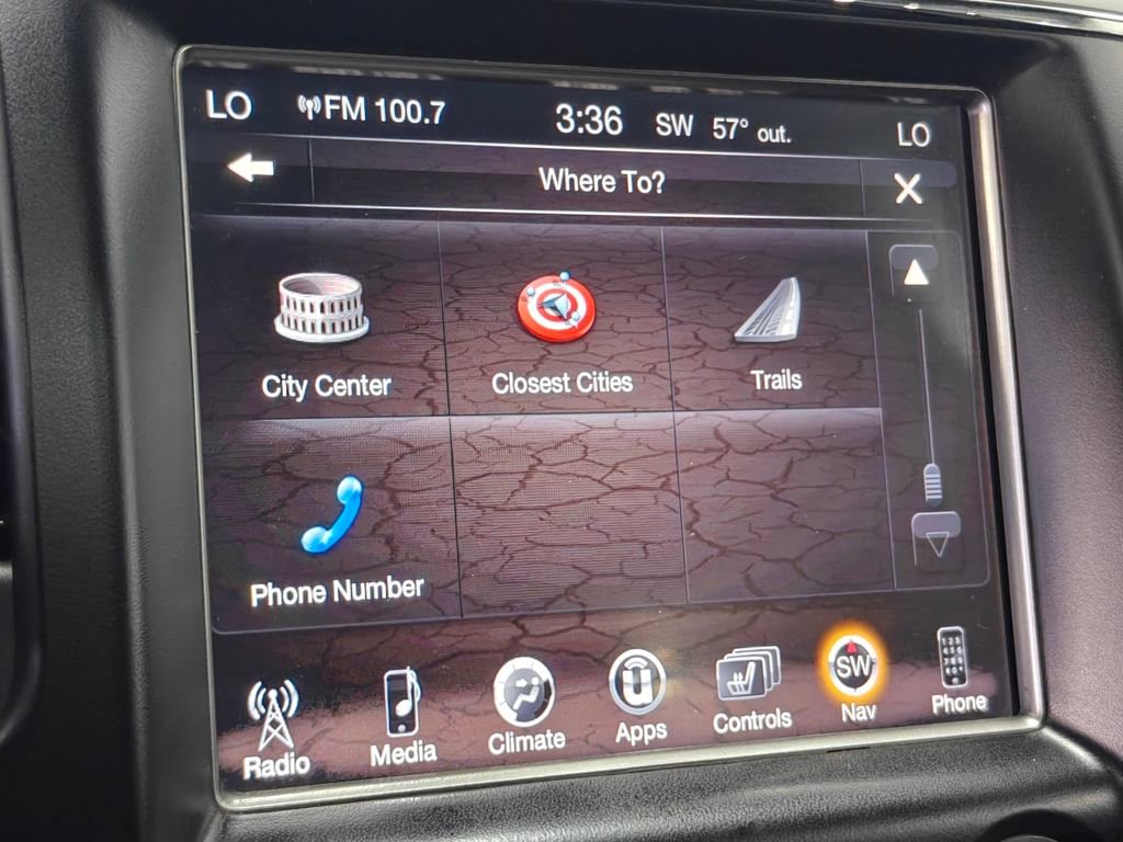 Used 2017 Jeep Grand Cherokee Trailhawk AWD/4WD image 31