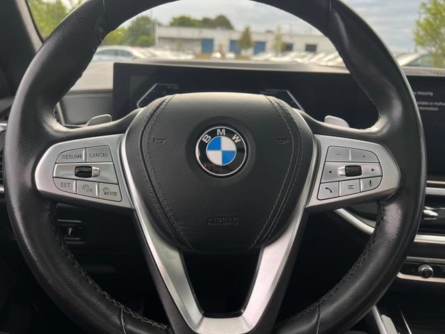 Used 2023 BMW X7 xDrive40i w/ Executive Package AWD/4WD image 23