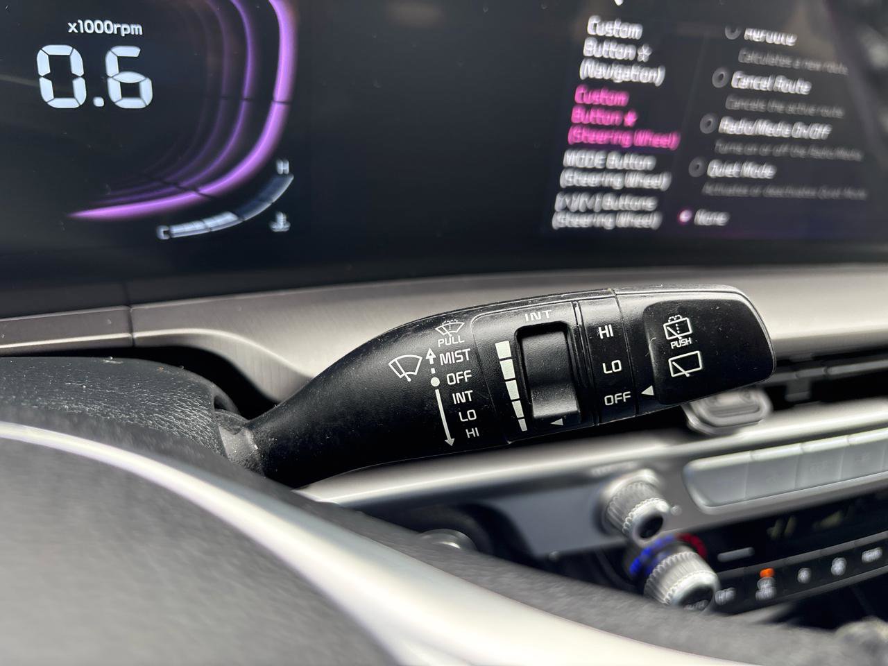 Used 2025 Kia Telluride S AWD/4WD image 19