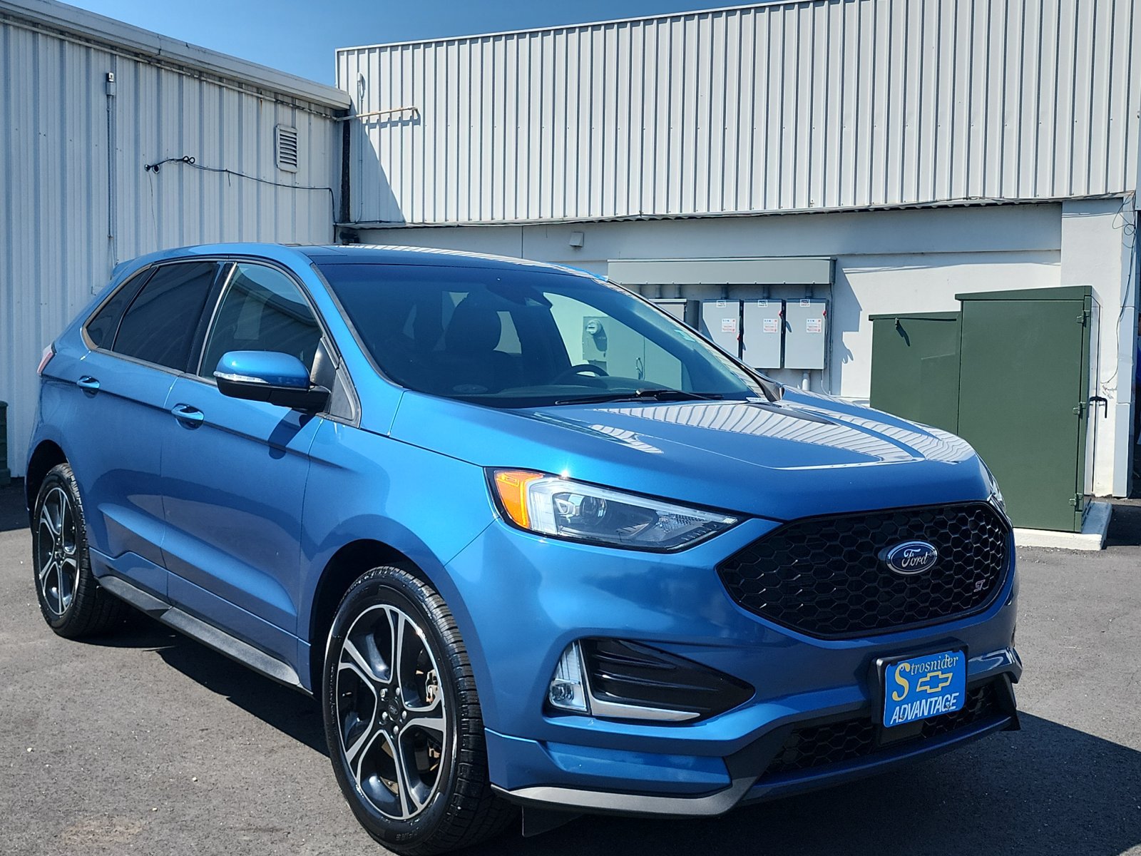 Used 2019 Ford Edge ST w/ Convenience Package AWD/4WD image 7