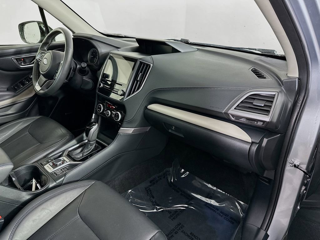 Used 2023 Subaru Forester Limited image 38