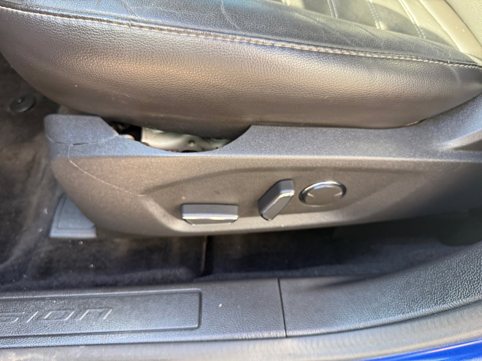 Used 2015 Ford Fusion Energi SE w/ Driver Assist Package image 15