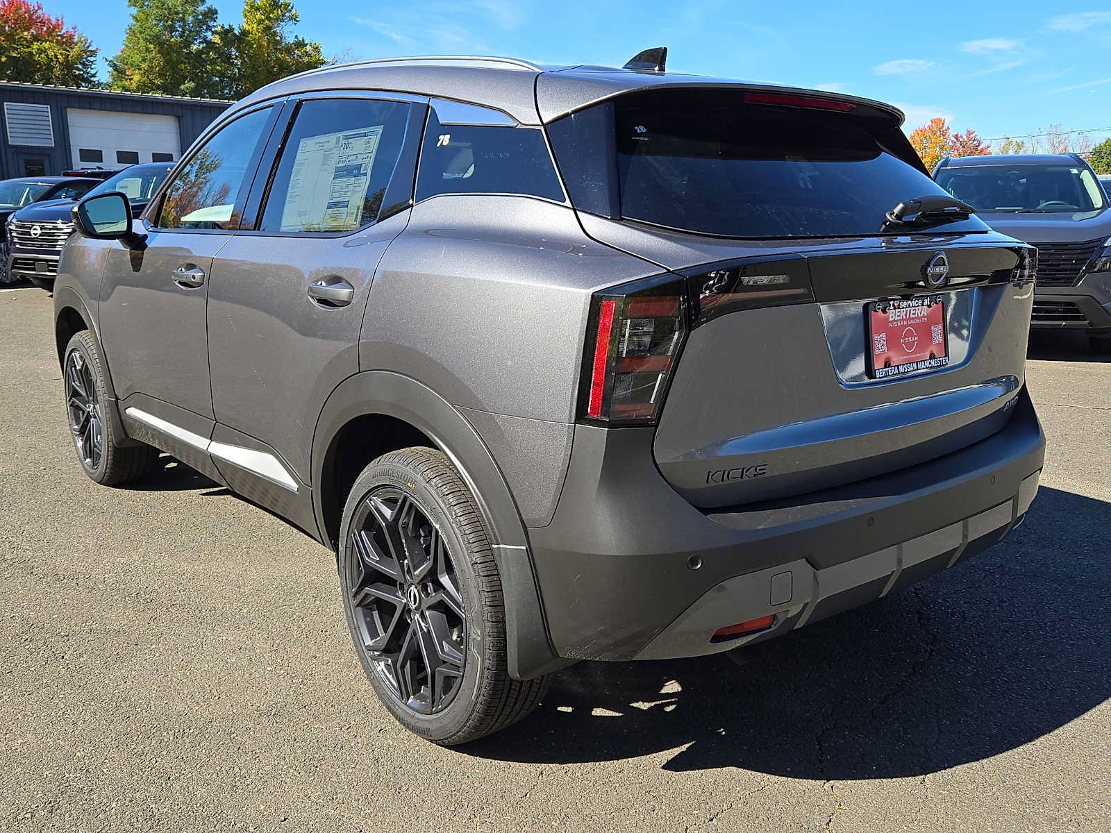 New 2027 Nissan Kicks SR w/ SR Premium Package AWD/4WD image 6