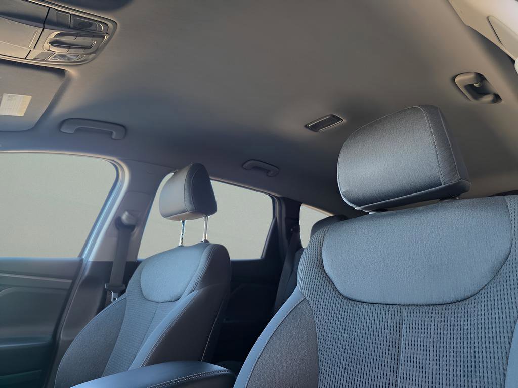 Used 2019 Hyundai Santa Fe SE w/ Cargo Package image 19