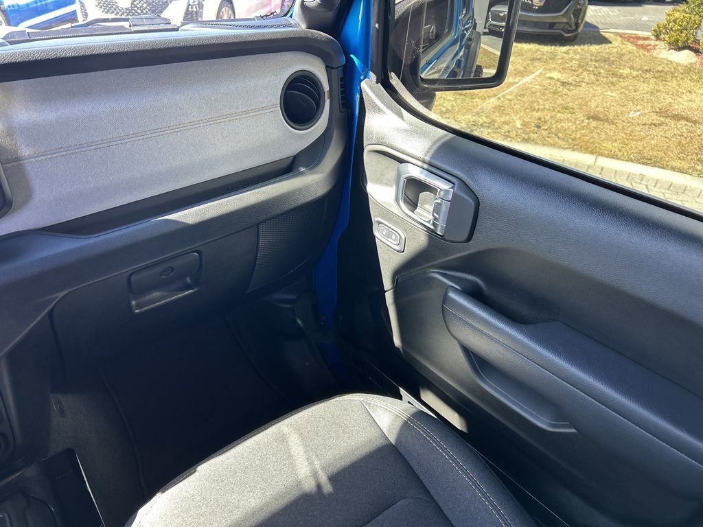 Used 2024 Jeep Wrangler Sport S image 16