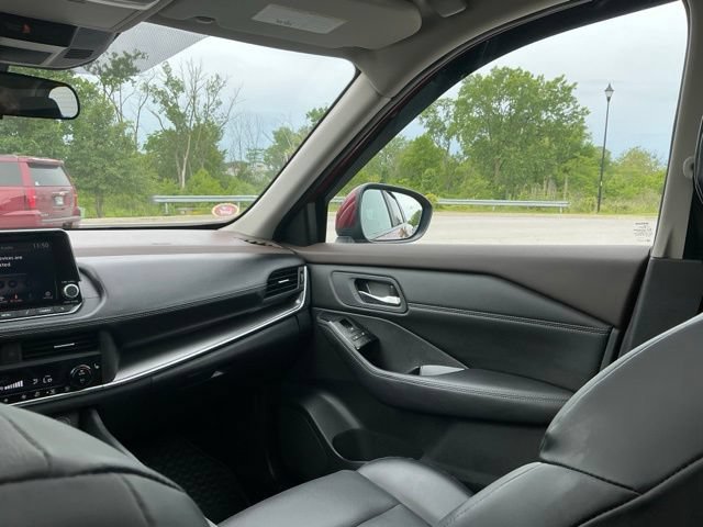 Used 2023 Nissan Rogue SV w/ SV Premium B Package AWD/4WD image 26