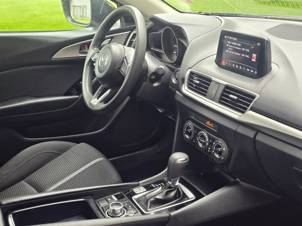 Used 2018 MAZDA MAZDA3 Sport w/ Preferred Equipment Package FWD image 13