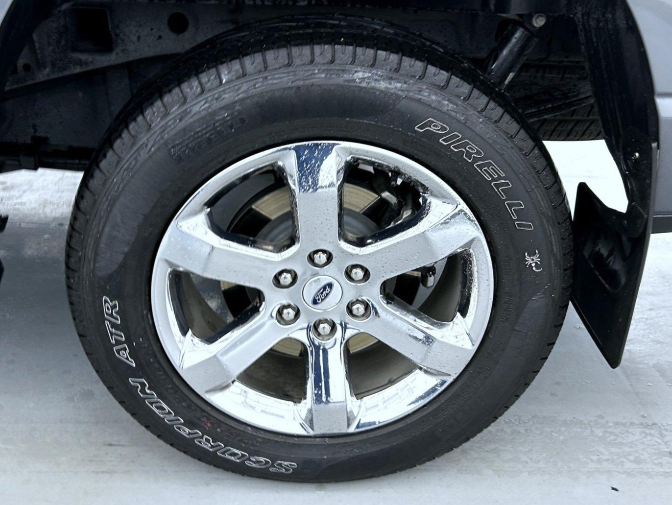 Used 2021 Ford F150 Lariat w/ Max Trailer Tow Package AWD/4WD image 23