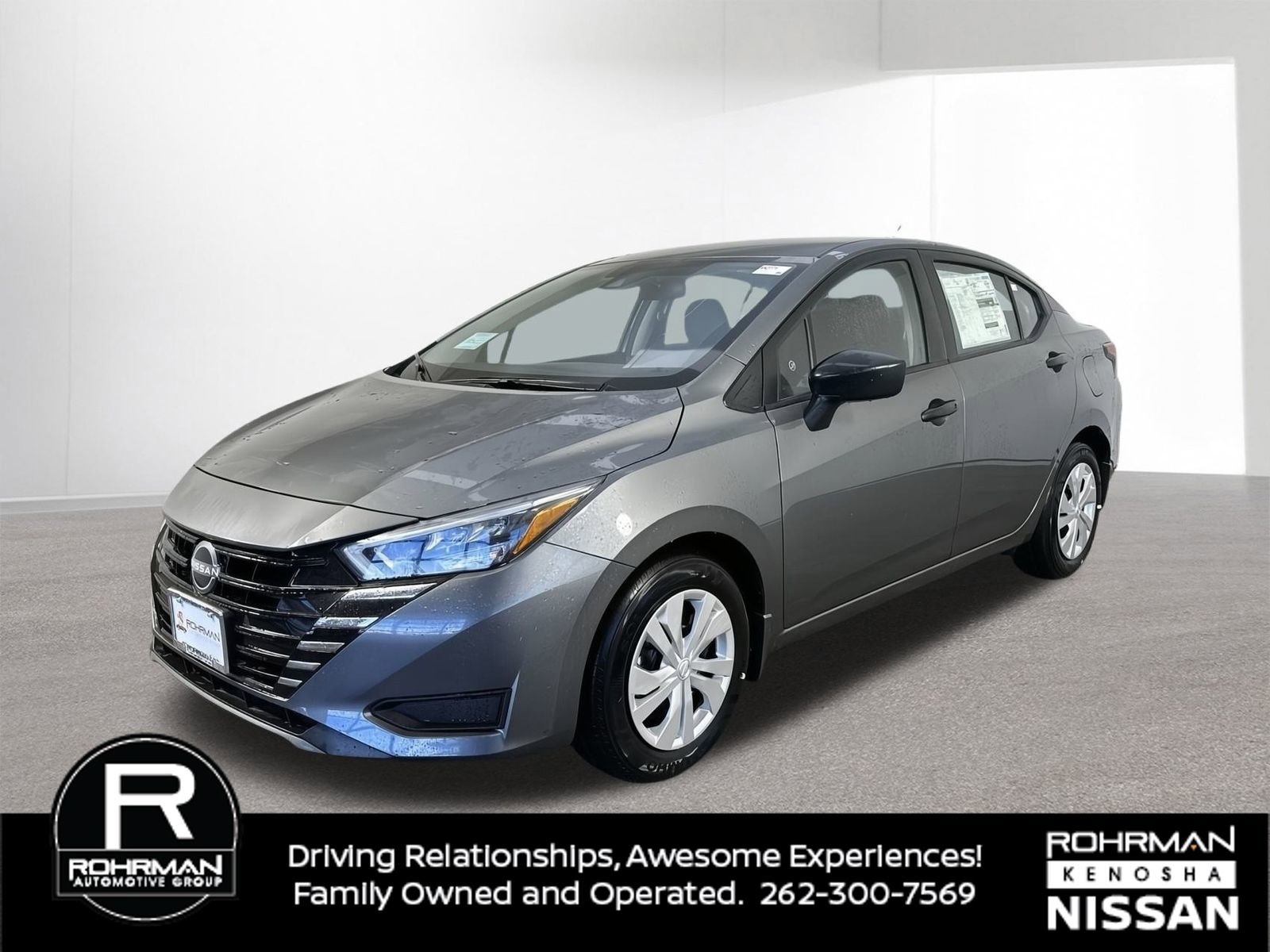 New 2025 Nissan Versa S w/ Trunk Package
