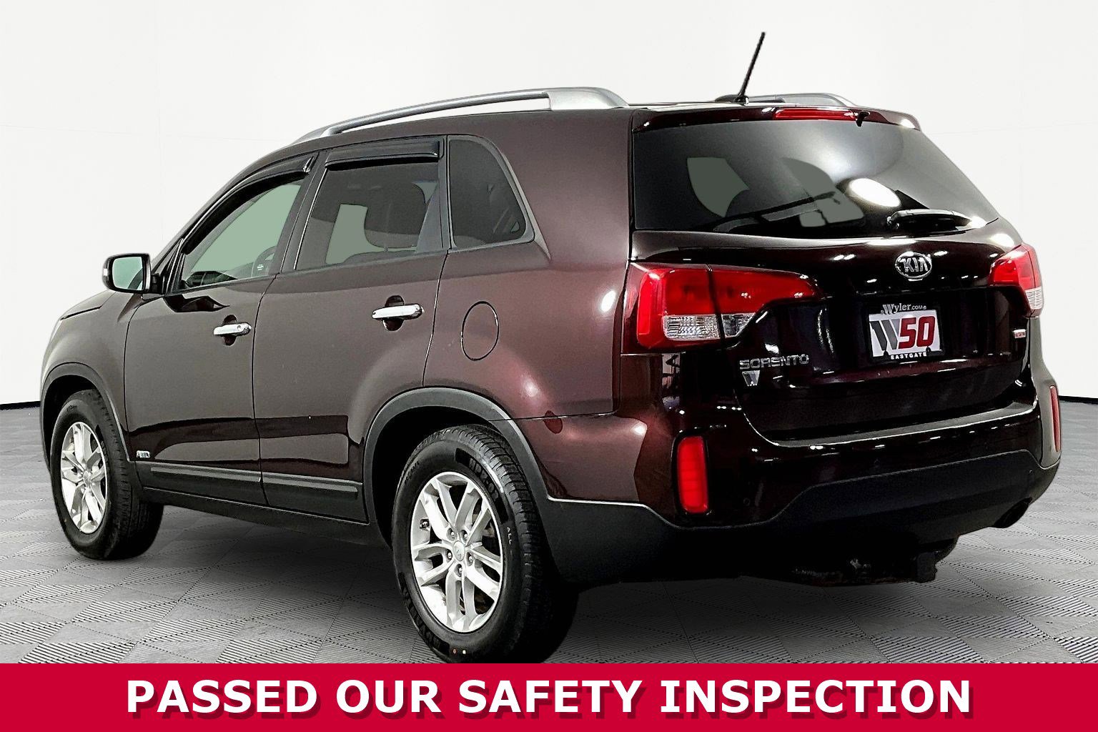 Used 2014 Kia Sorento LX image 4