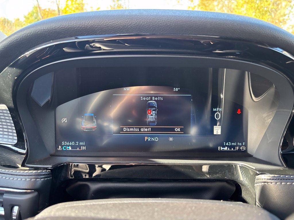 Used 2023 Lincoln Corsair AWD image 25
