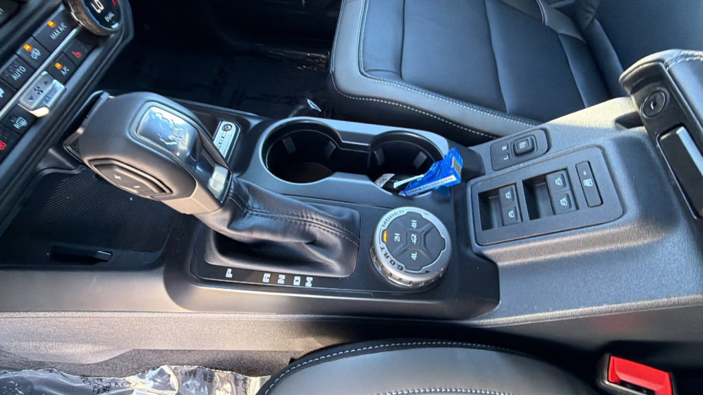 New 2025 Ford Bronco Outer Banks image 13
