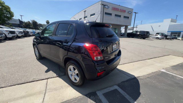 Used 2021 Chevrolet Trax LS w/ Tint and Cruise Package image 6