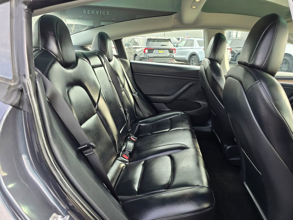 Used 2021 Tesla Model 3 Standard Range Plus RWD image 14