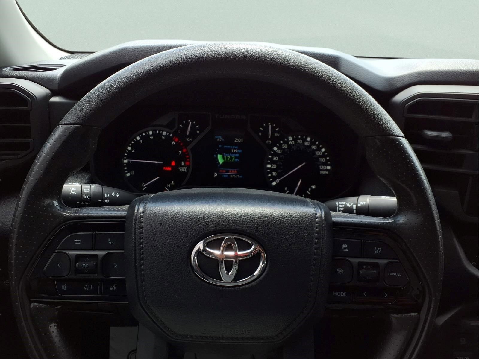 Used 2023 Toyota Tundra SR5 w/ SR5 Convenience Package AWD/4WD image 8
