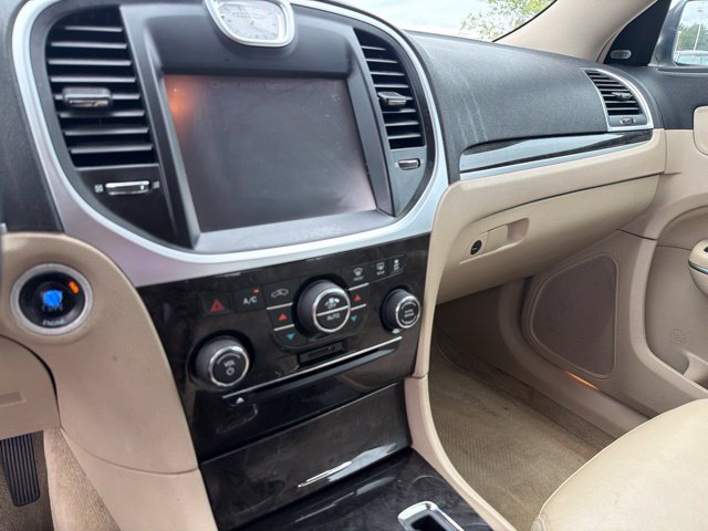 Used 2012 Chrysler 300 Limited AWD/4WD image 12