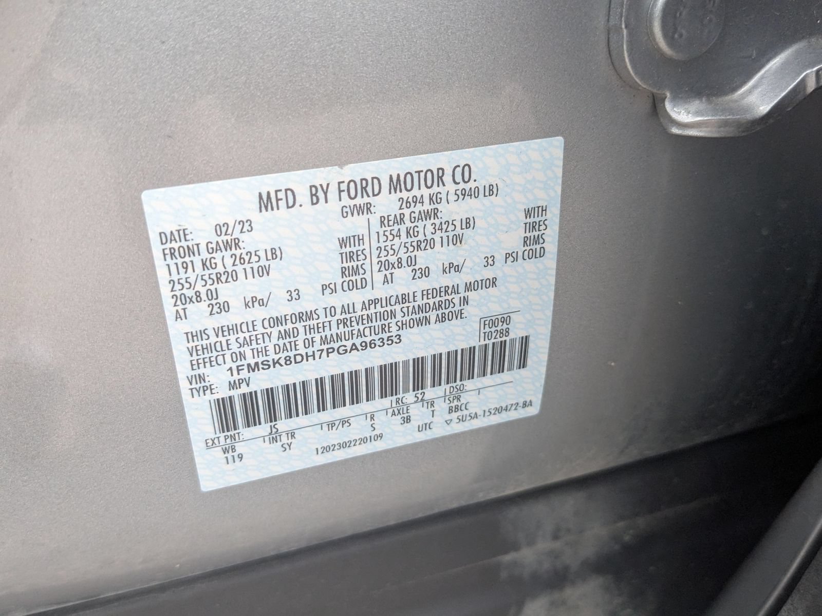 Used 2023 Ford Explorer XLT w/ Equipment Group 202A AWD/4WD image 41